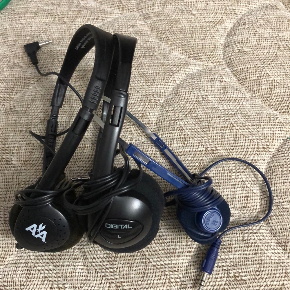 HEAD SETS - Picture 2 of 5